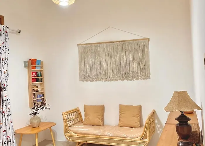 Rumah Daisy Homestay Pangandaran